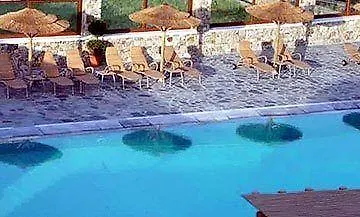 Yiannaki Hotel 4*